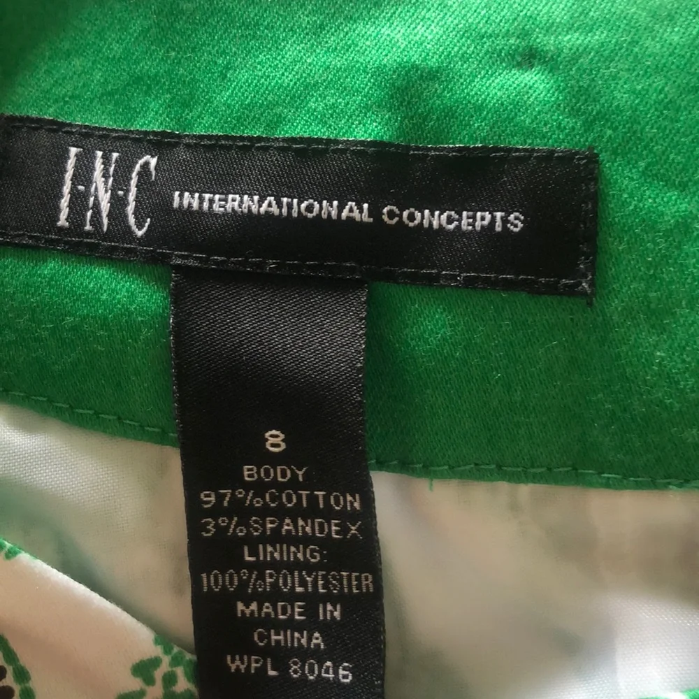 INC Kelly green paisley career dress - Picture 8 of 8